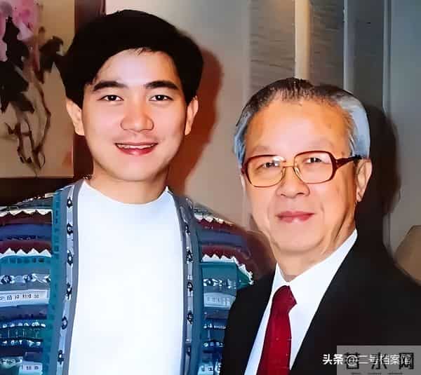 王晶不再隐瞒！陈百强英年早逝主因并非何超琼，原来我们都被骗了