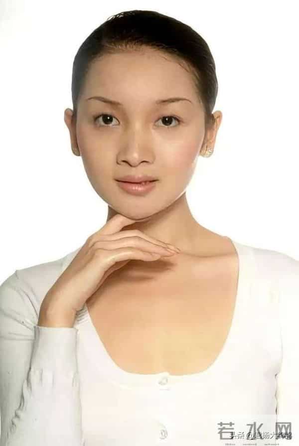 她不顾家人反对，执意嫁给大37岁的王奎荣，如今42岁过得怎样了