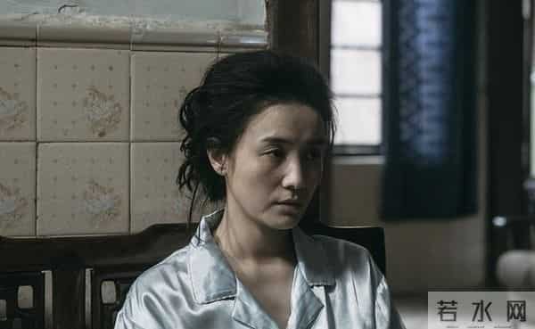 官媒发文，高调官宣45岁宋佳喜讯，她让整个娱乐圈刮目相看