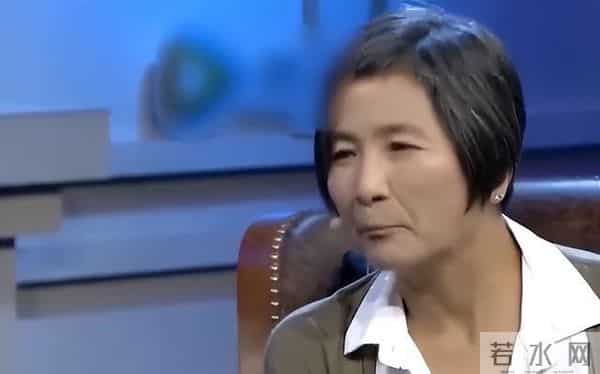 偷鸡不成蚀把米,本想“毁掉”张柏芝,不料自己先被扒了个底朝天