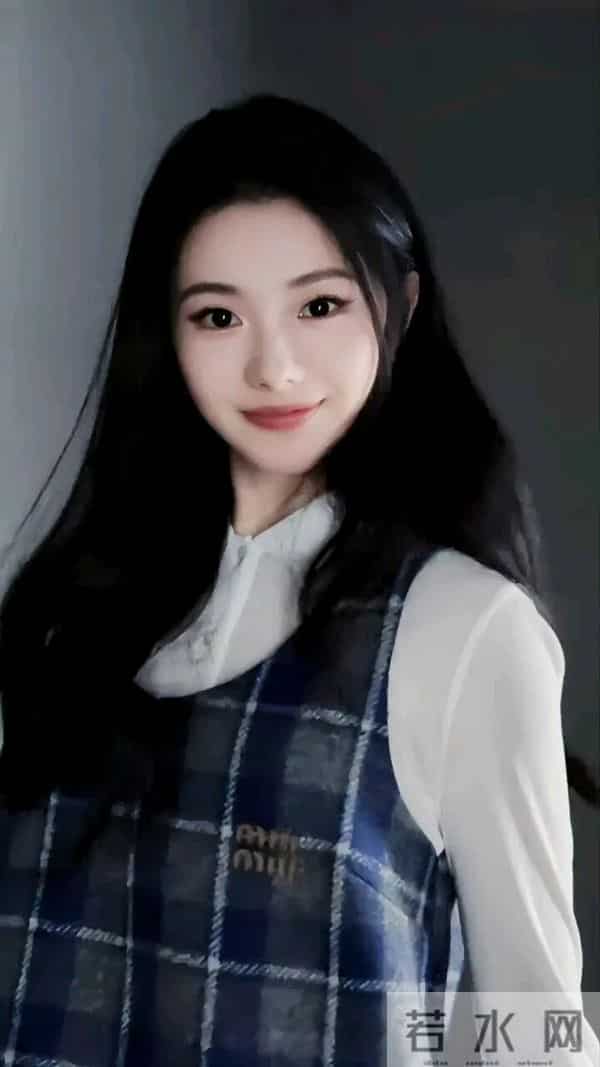 刘浩存这张脸,真的看100遍都不腻呀!