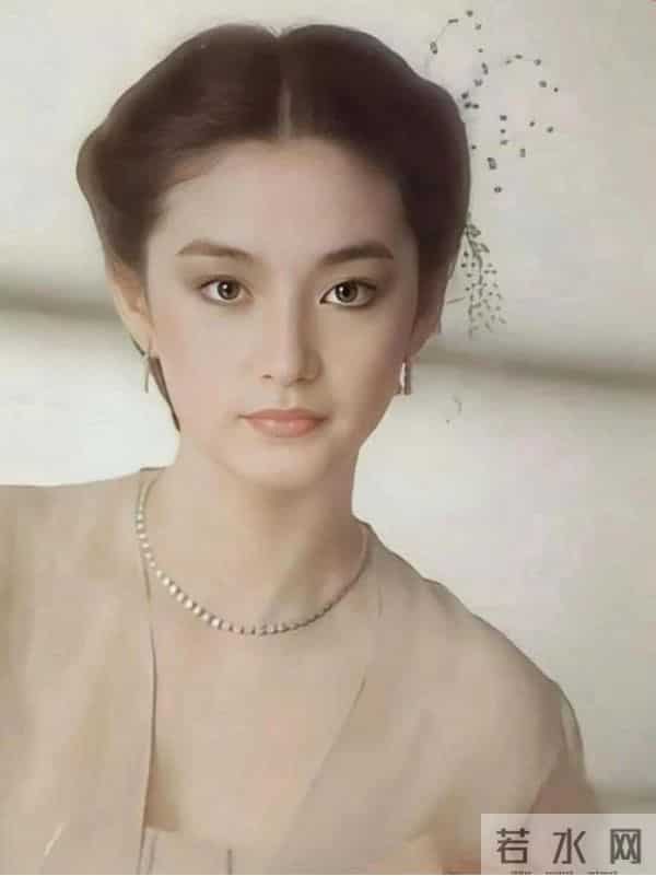 香港著名女星11亿豪宅,惊现大量蟑螂,现场尸横遍野,惨不忍睹