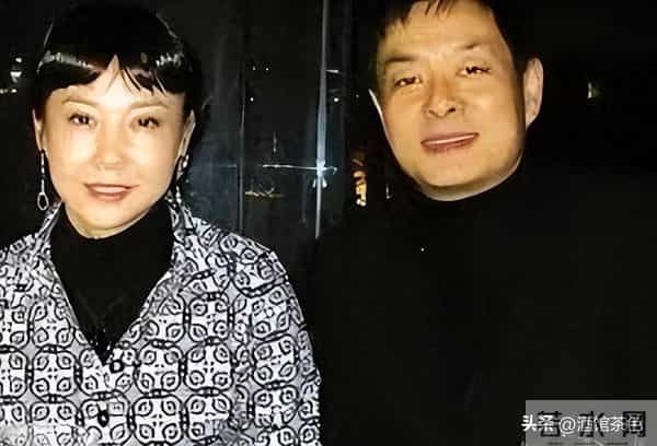 濮存昕现状：72岁不显老，女儿是大公司老板，外孙女开始为他争光