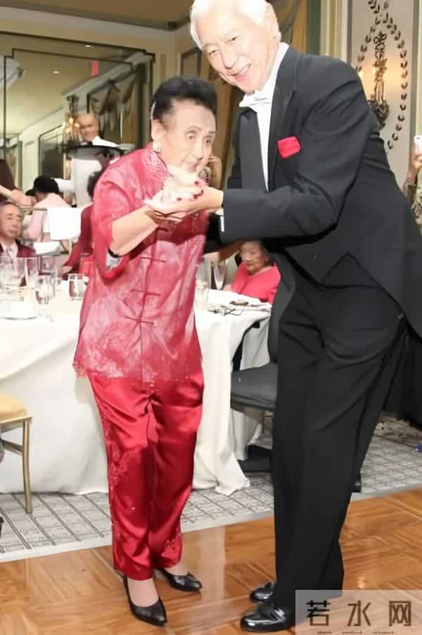 巩俐、杨紫琼为什么不怕老?“新龄美”就是最大底气