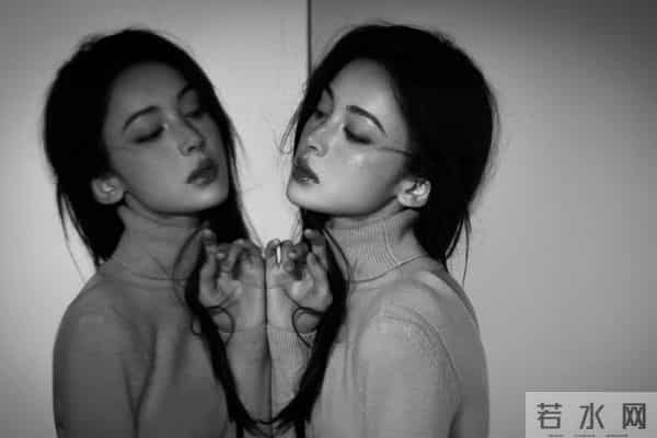 古力娜扎今日份营业写真，别有一番风味