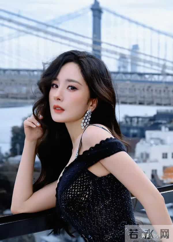 杨幂美的让人一见倾心