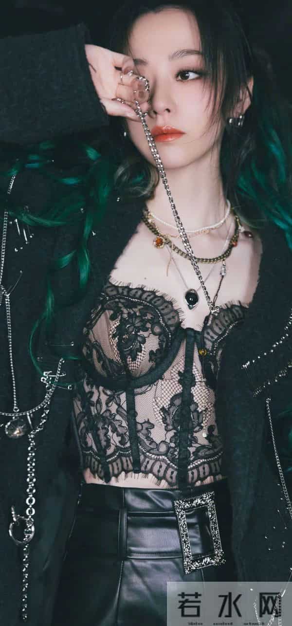 美女壁纸第2160期—张靓颖