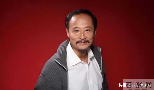 让前夫背上“抛妻弃子”名声,掌掴周迅说好玩 70岁奚美娟晚节不保