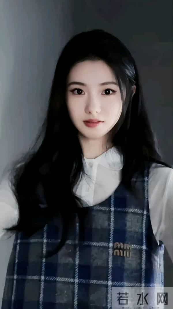 刘浩存这张脸,真的看100遍都不腻呀!