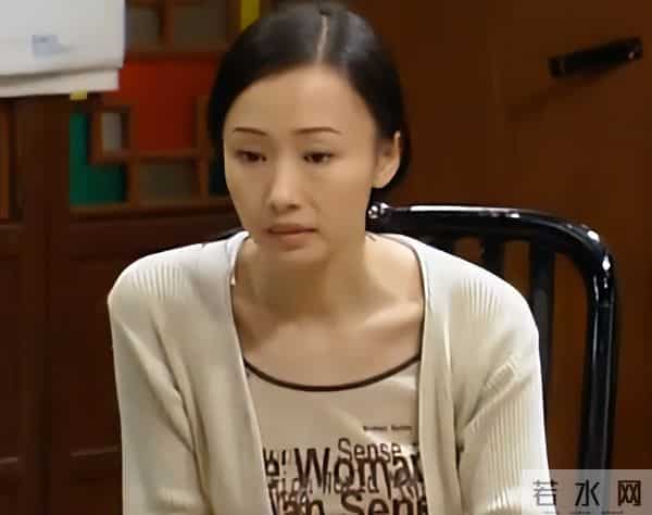 偷鸡不成蚀把米，以为能"毁掉"保剑锋，不料自己先被扒了底朝天