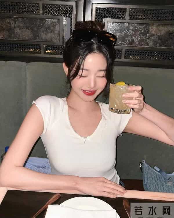 张元英二次发育了