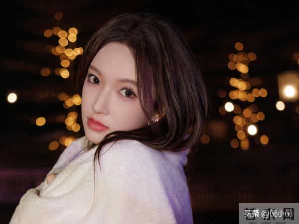 程潇少女感十足,甜美笑容感染力满分