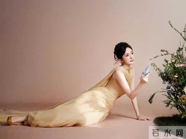 杨幂 [哇R][哇R]真的是太美了，不是我想多发啊，是真的忍不住啊。