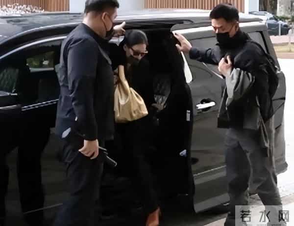 张柏芝现身法院，被索赔四千多万，照片门形象受损，更多隐情曝光