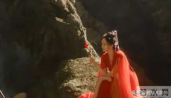 这一次，徒手攀岩、手滑掉海里的王一博，给内娱演员上了一课