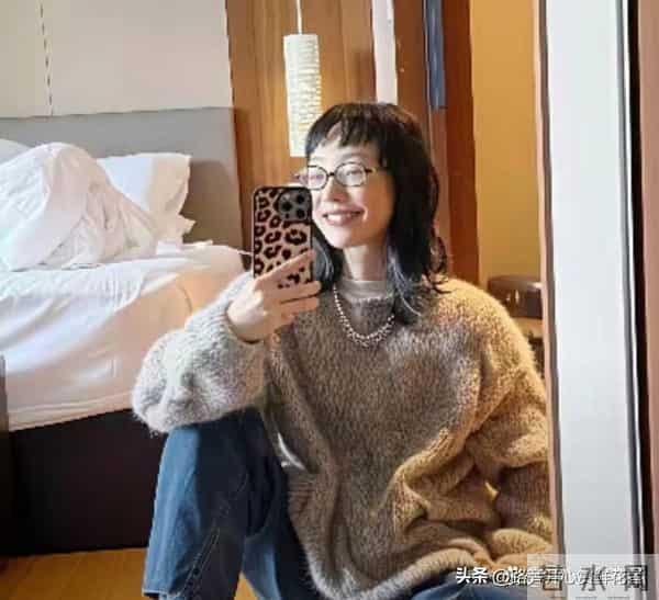 白百何新刘海好漂亮。