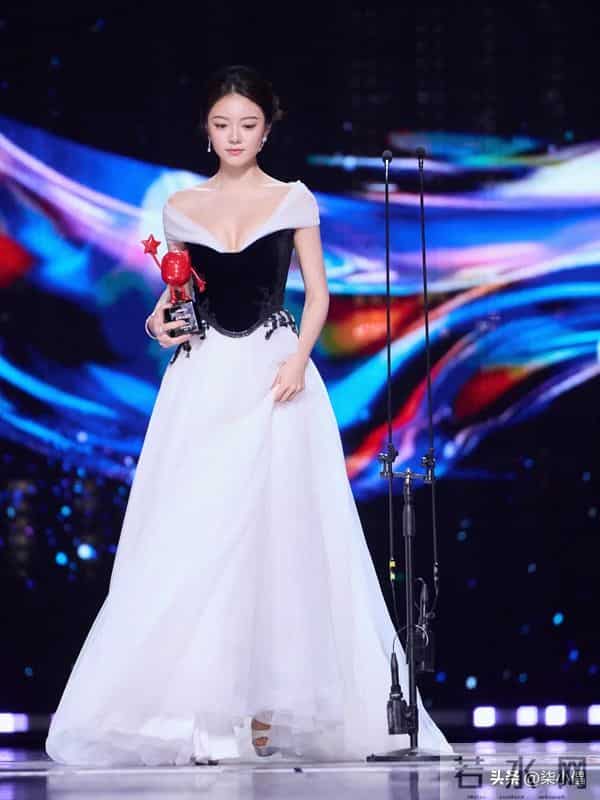 赵今麦|昨晚的尖叫之夜麦麦这颜值神了