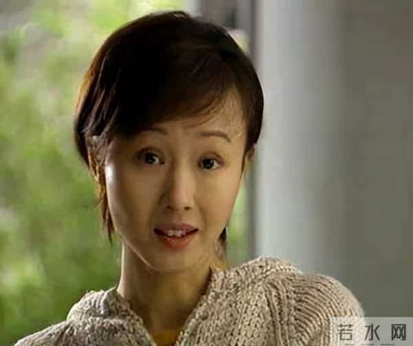 偷鸡不成蚀把米，以为能"毁掉"保剑锋，不料自己先被扒了底朝天