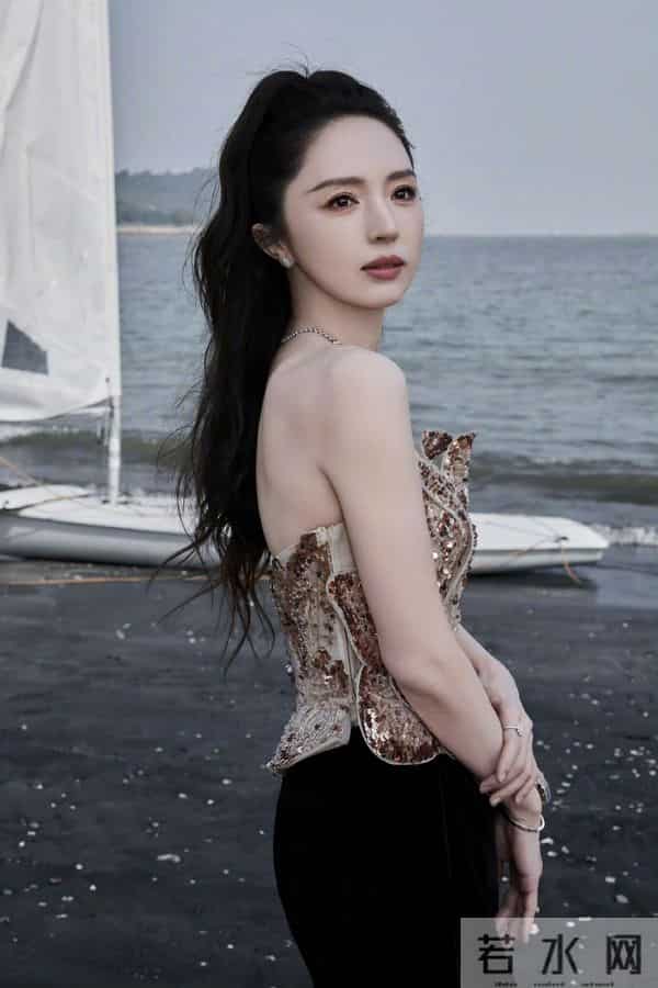 董璇 尖叫之夜出图 状态依旧很好