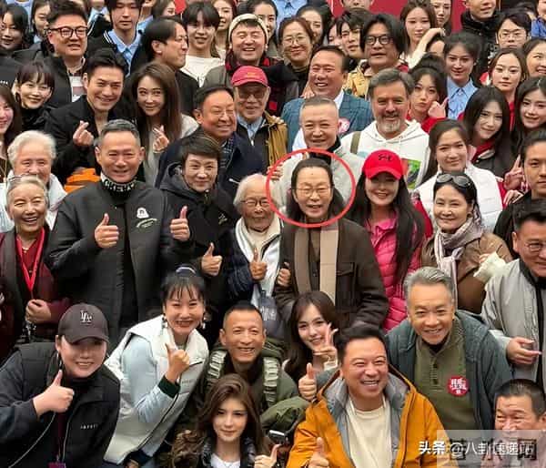 让前夫背上“抛妻弃子”名声,掌掴周迅说好玩 70岁奚美娟晚节不保