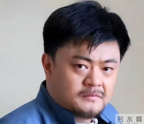 高明儿子高亮离世不到1年，孙女就遭霸凌，令人担心的事发生了