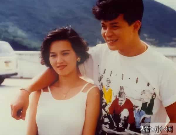 黄日华官宣退圈，一句话结束45年演艺路，这才是老戏骨该有的体面