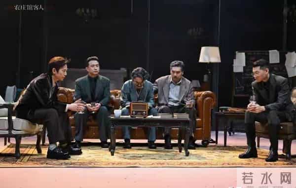 何炅黄磊话剧杀疯了!《向往的生活》后再合体,舞台封神看哭全场