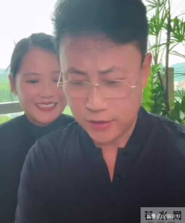 知名歌唱家耿为华，娶小20岁幼师，55岁二胎得女，还想拼三胎