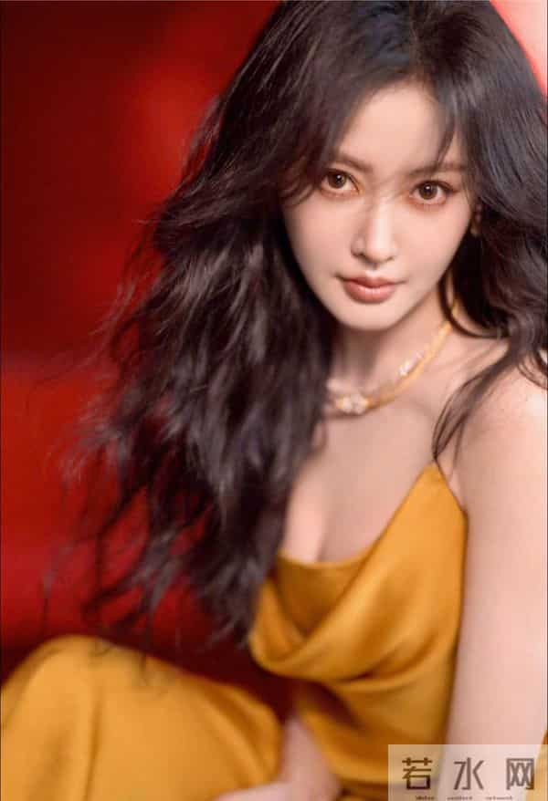 张天爱，好身材魅力女神，这脸和身材简直绝了！