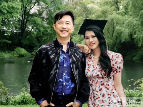 41岁嫁给庾澄庆，两年生二娃，张嘉欣比伊能静幸运的是张正芬老了