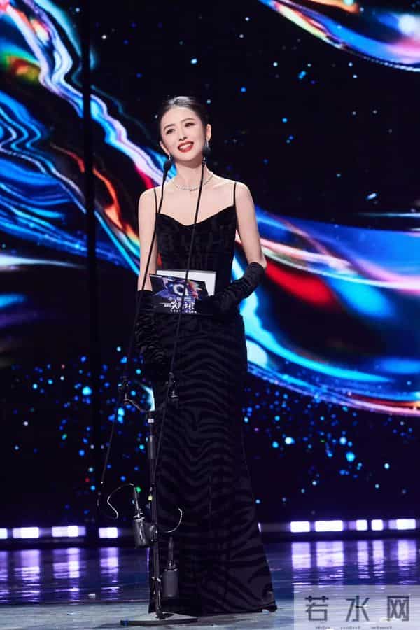 佟丽娅性感吊带写真美图