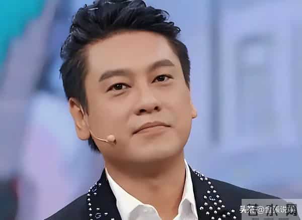 F4踢出局，老婆撕碎体面，"不合群"的朱孝天为自己的言行买了单