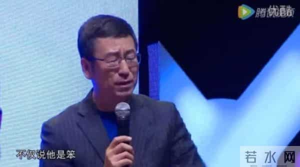 成于嘴败于嘴，从"央视一哥"到"跌落神坛"，白岩松活成了"笑话"