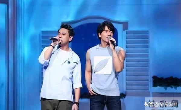 F4踢出局，老婆撕碎体面，"不合群"的朱孝天为自己的言行买了单