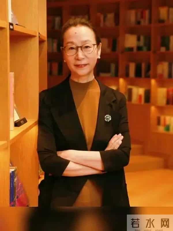 原来他们是夫妻！周野芒妻子身份曝光不简单，难怪奚美娟不敢回应