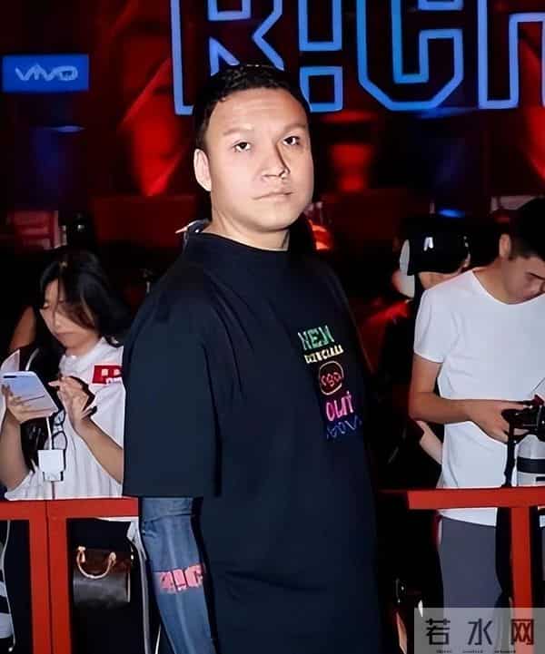 这一次，高调官宣新恋情的李嘉格，没给“绝情”的车澈留一丝体面