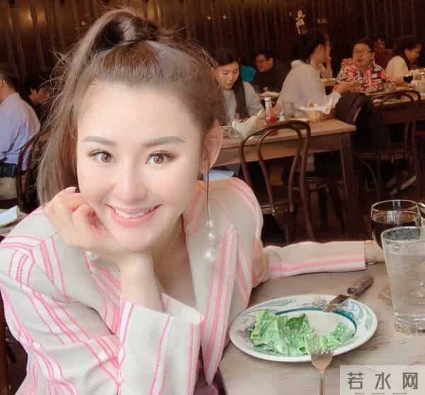 前TVB女星官宣回归,第一件事就是改名,要在内地直播带货还房贷