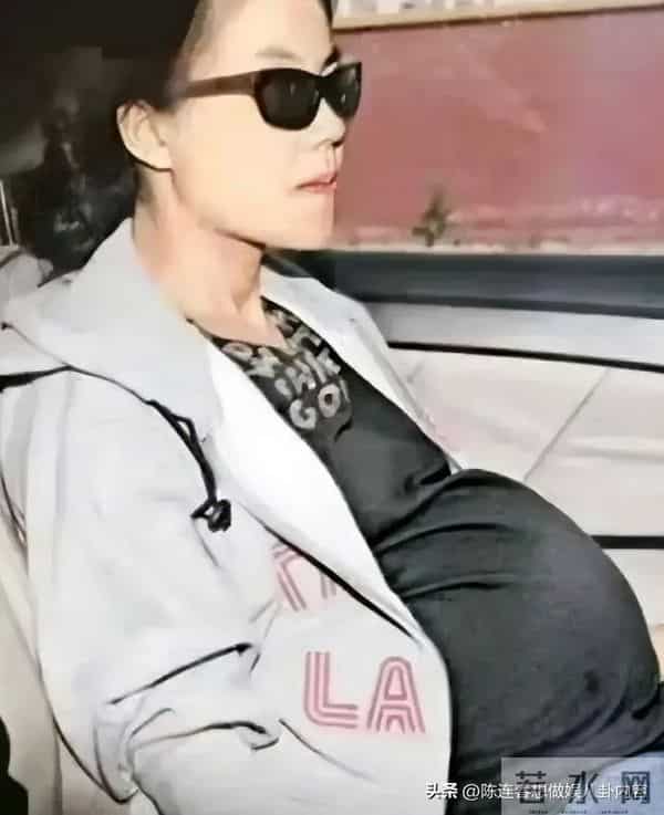 王菲没想到!李亚鹏谢霆锋,竟在公益路上同频共振