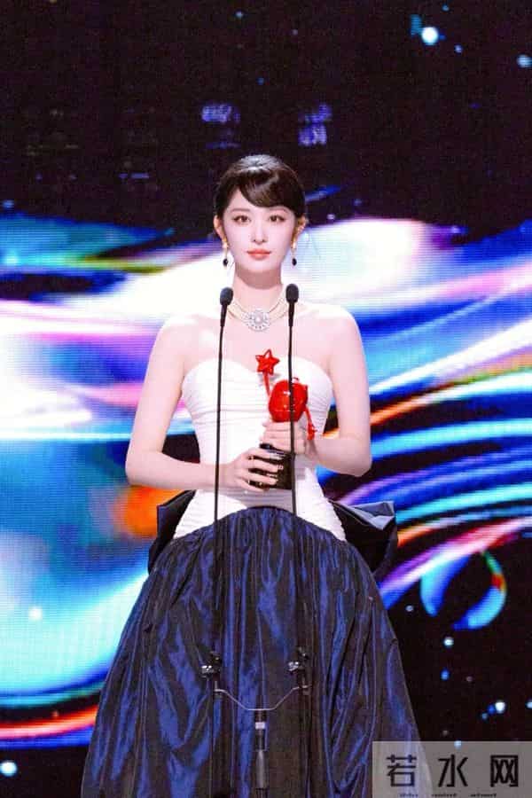 王楚然从南湘变成了唐宛如?尖叫之夜内场照疯传,真是美到犯规