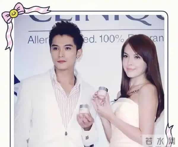 邱泽许玮甯日本度假被偶遇，二人造型引热议，网友：全靠颜值撑着