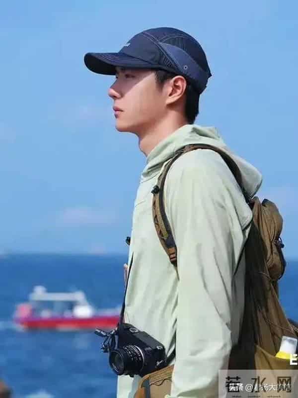 这一次，徒手攀岩、手滑掉海里的王一博，给内娱演员上了一课