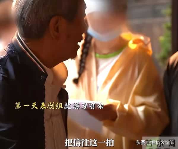 她不顾家人反对，执意嫁给大37岁的王奎荣，如今42岁过得怎样了