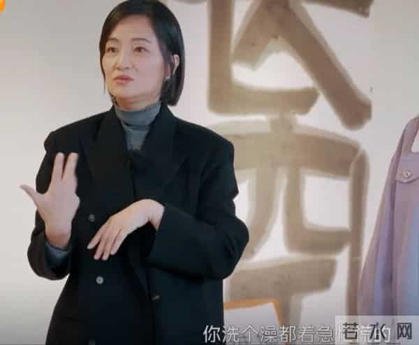 47岁郭柯宇首谈14岁儿子,敏感孝顺帮外婆卖废品,离婚5年还单身