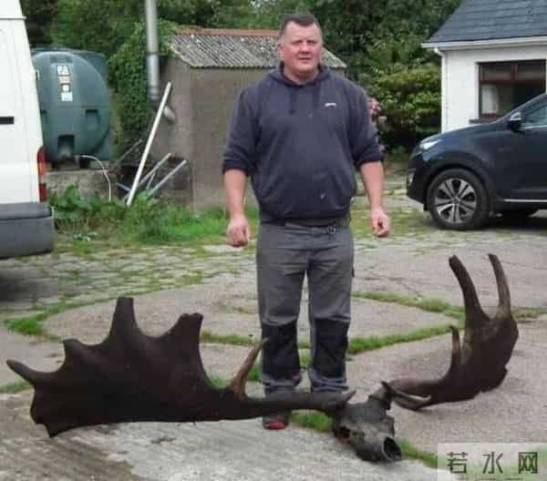 24张活久未见的照片：玛丽莲·梦露因为“招牌”动作被家暴