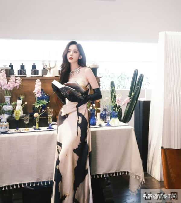 古力娜扎新照曝光,摄影师捕捉独特气质,网友:这眼神太迷人了