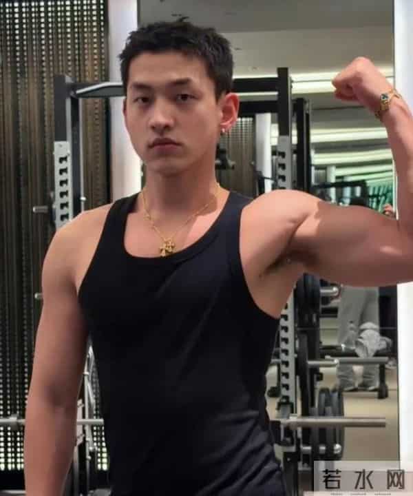 “牡丹花下死，做鬼也风流”！这一次，41岁的车澈完全成了笑话