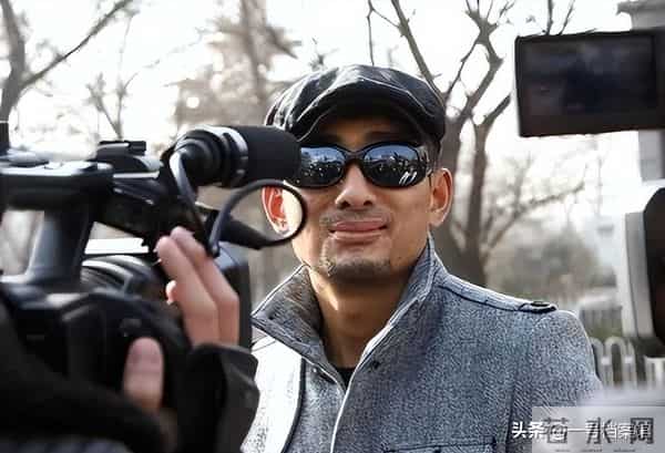 事实证明,“消失”9年的歌手阿宝, 早就走上了一条“不归路”