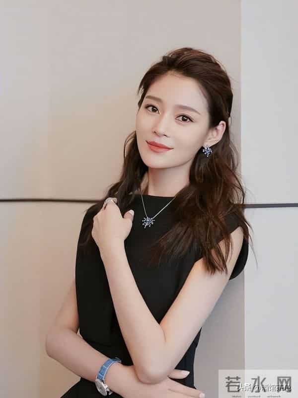 《大生意人》吴财神原来是他，老婆比他还有名，恩爱13年生双胞胎