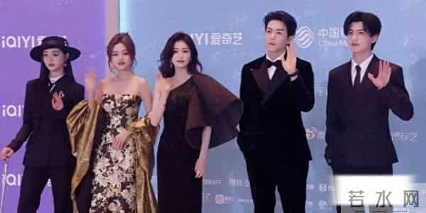 娱乐圈尖叫之夜,白鹿夹在两个女配中间输惨了!被嘲笑像保镖