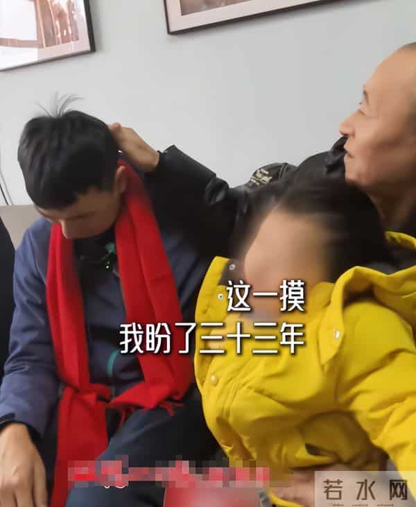 沈晓阳的归来圆了亲爸抱孙子的愿望,一家四口返程,哥哥意外爆火